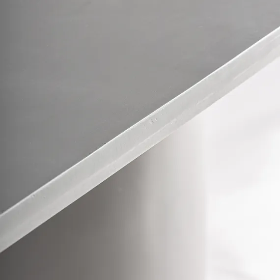 Обеденный стол Felhasena