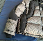 Пуховик Louis Vuitton