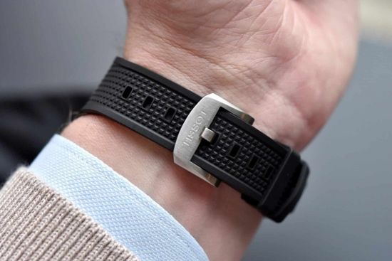 Наручные часы Tissot T137.407.17.041.00