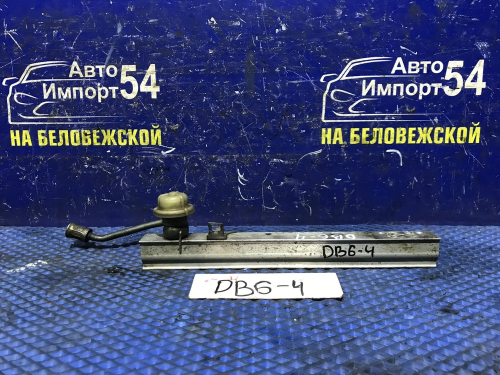Топливная рейка Honda INTEGRA 1996