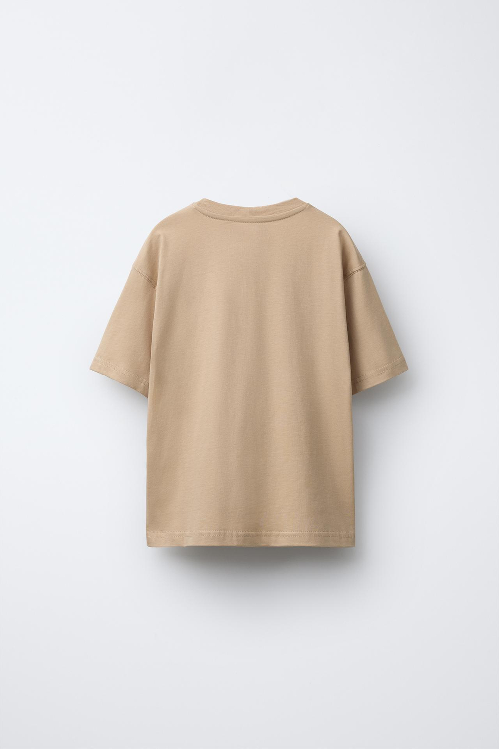 ZARA ФУТБОЛКА С ПРИНТОМ, БЕЖЕВЫЙ