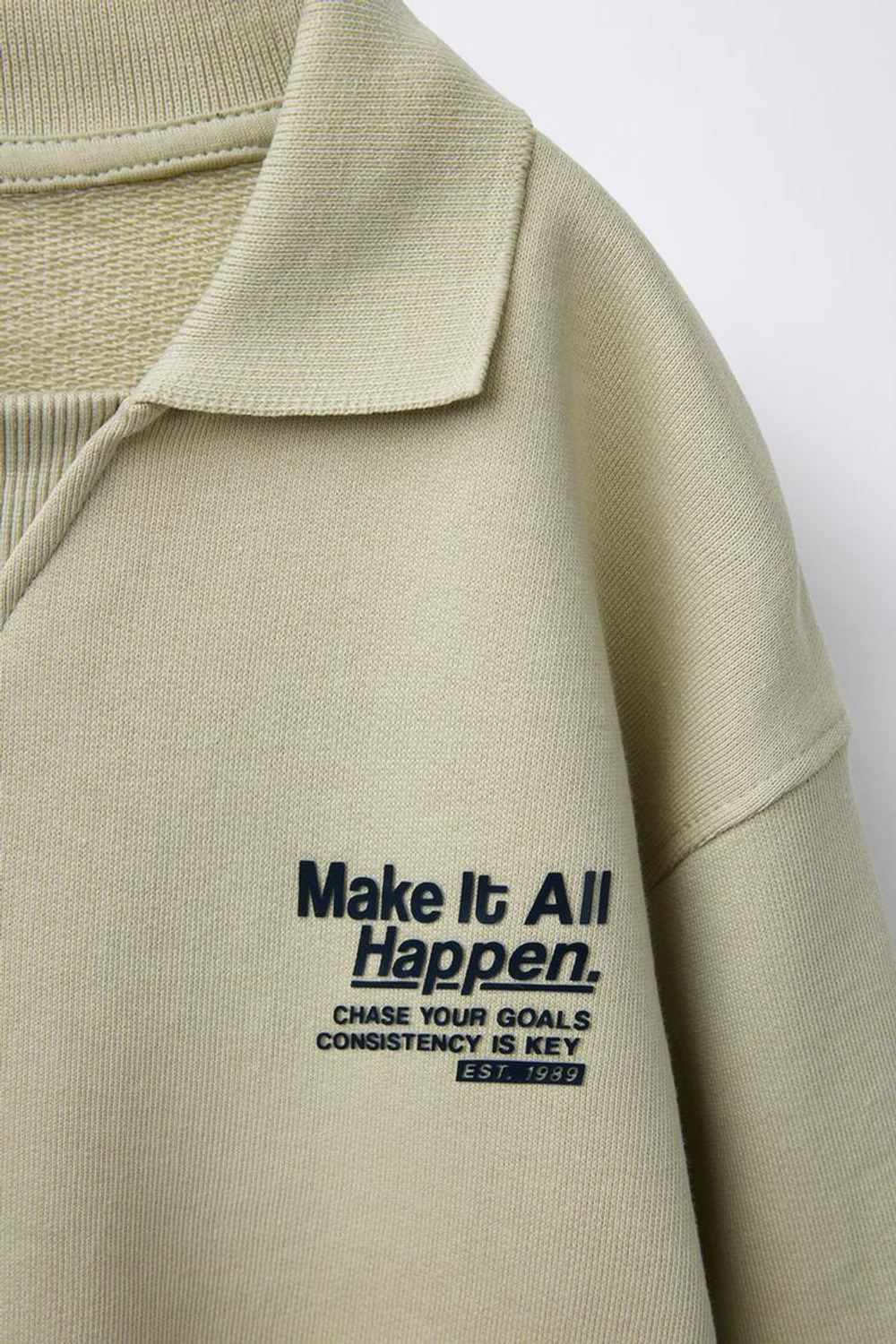 ZARA КОМПЛЕКТ ИЗ ТОЛСТОВКИ С ВОРОТНИКОМ ПОЛО И БРЮК-ДЖОГГЕРОВ, СВЕТЛО-ЗЕЛЕНЫЙ