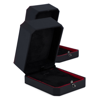 Футляр с оклейкой, серия "КАРМЕН", 80х100х45 мм