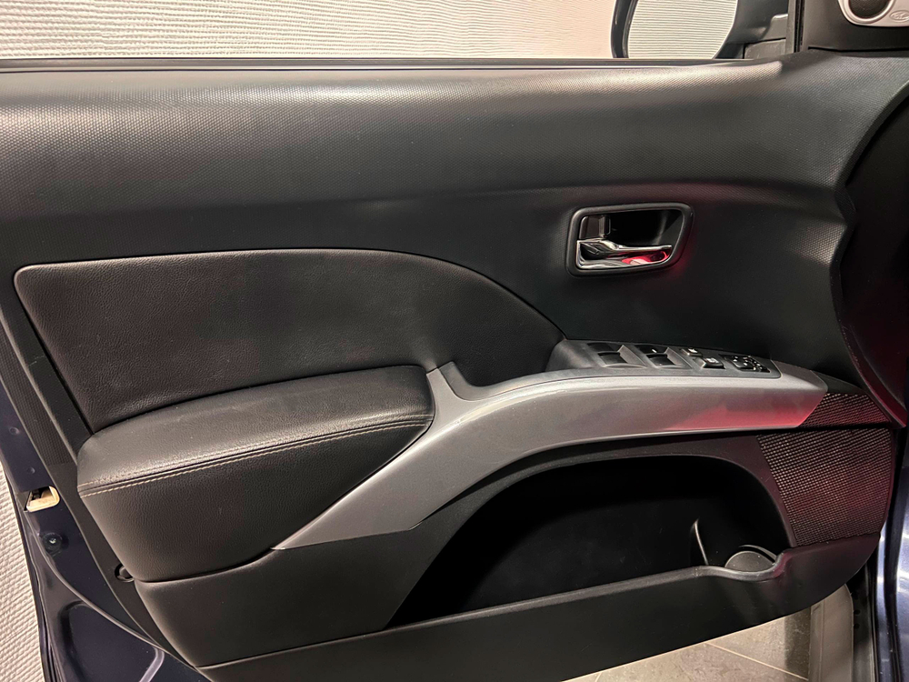 Mitsubishi Outlander, 2008 год