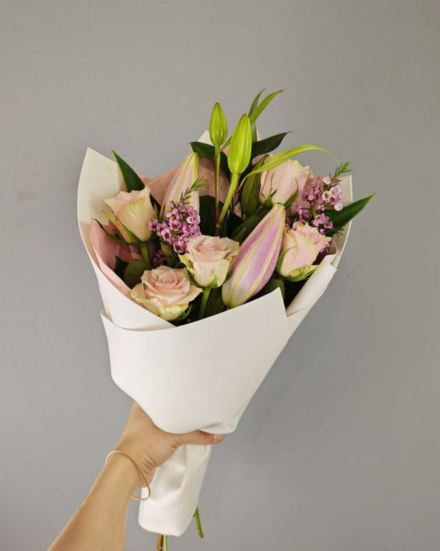 Букет "Нежная лилия"