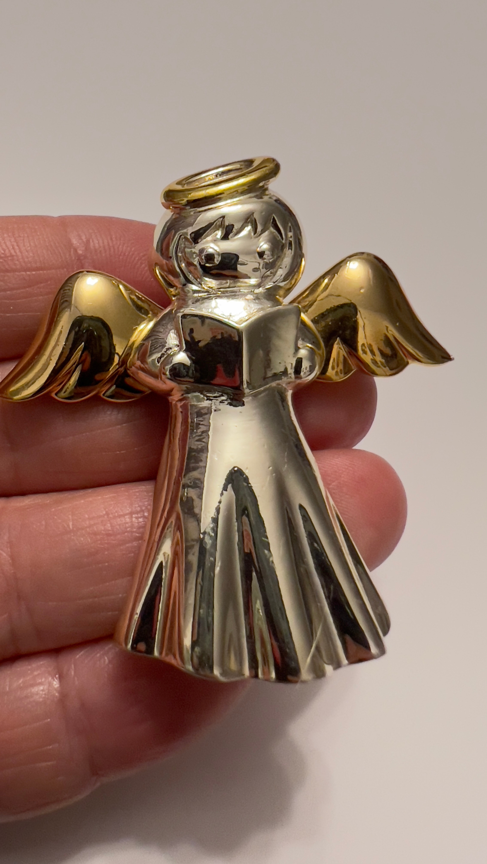 Новогодняя брошь ангел биколор