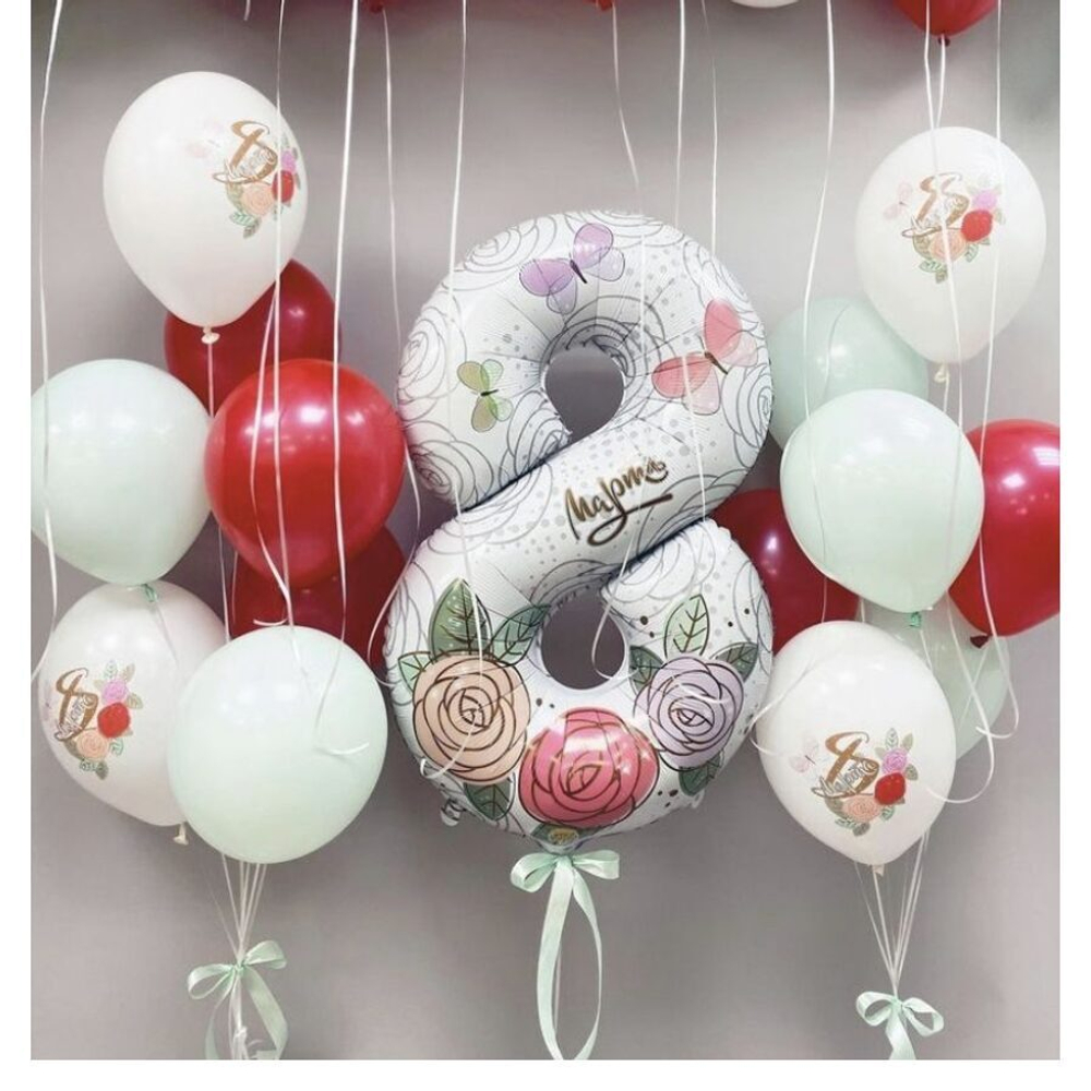Композиция воздушных шаров на 8 марта