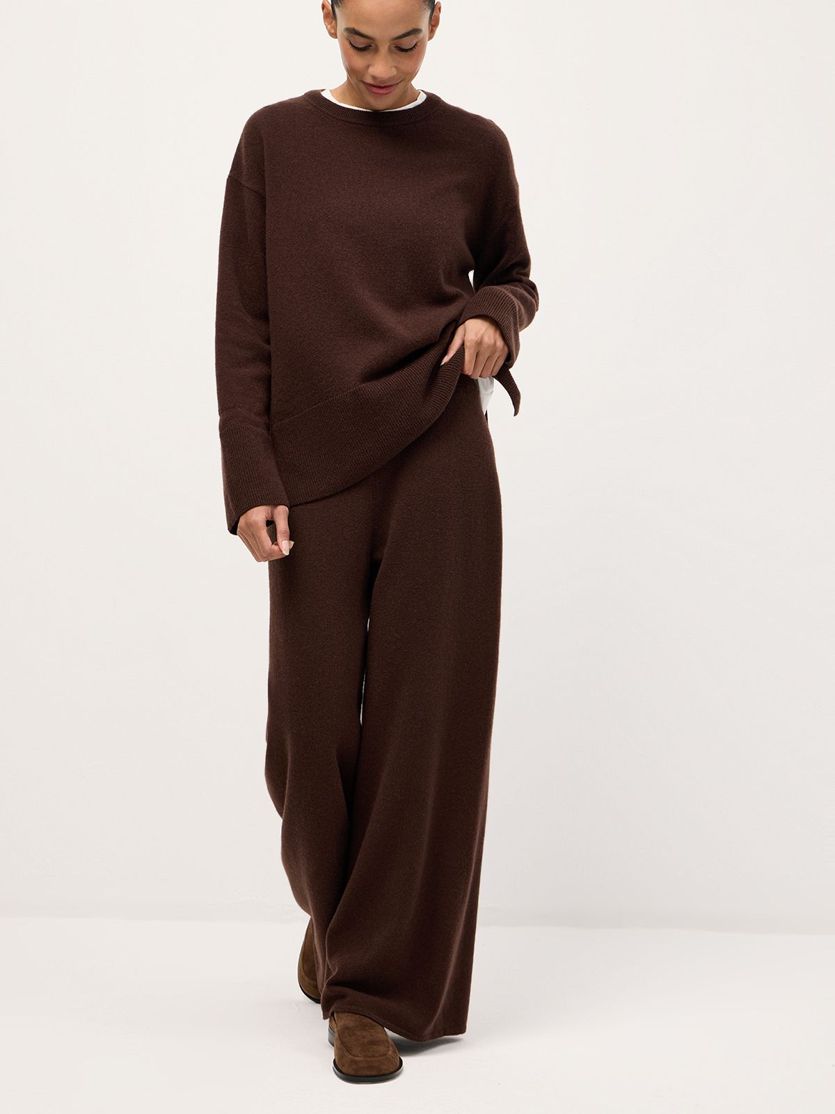 Расслабленные брюки из мягкой шерсти merino wool