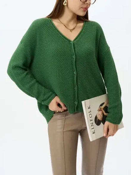 Джемпер женский вязанный на пуговицах