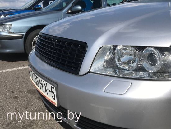 Решетка радиатора без значка для Audi A4 B6