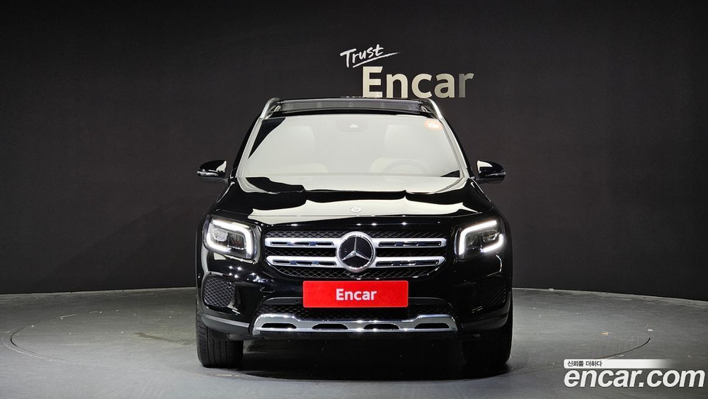 Mercedes-Benz GLB-Class X247 GLB220 (06.2021)