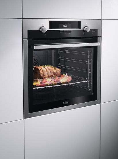 Электрический духовой шкаф AEG BEM 451110 M