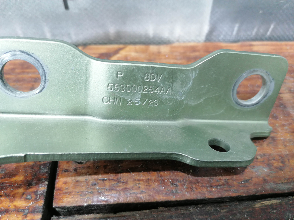 Петли капота комплект Exeed RX 23-нв Б/У Оригинал 553000254AADYJ