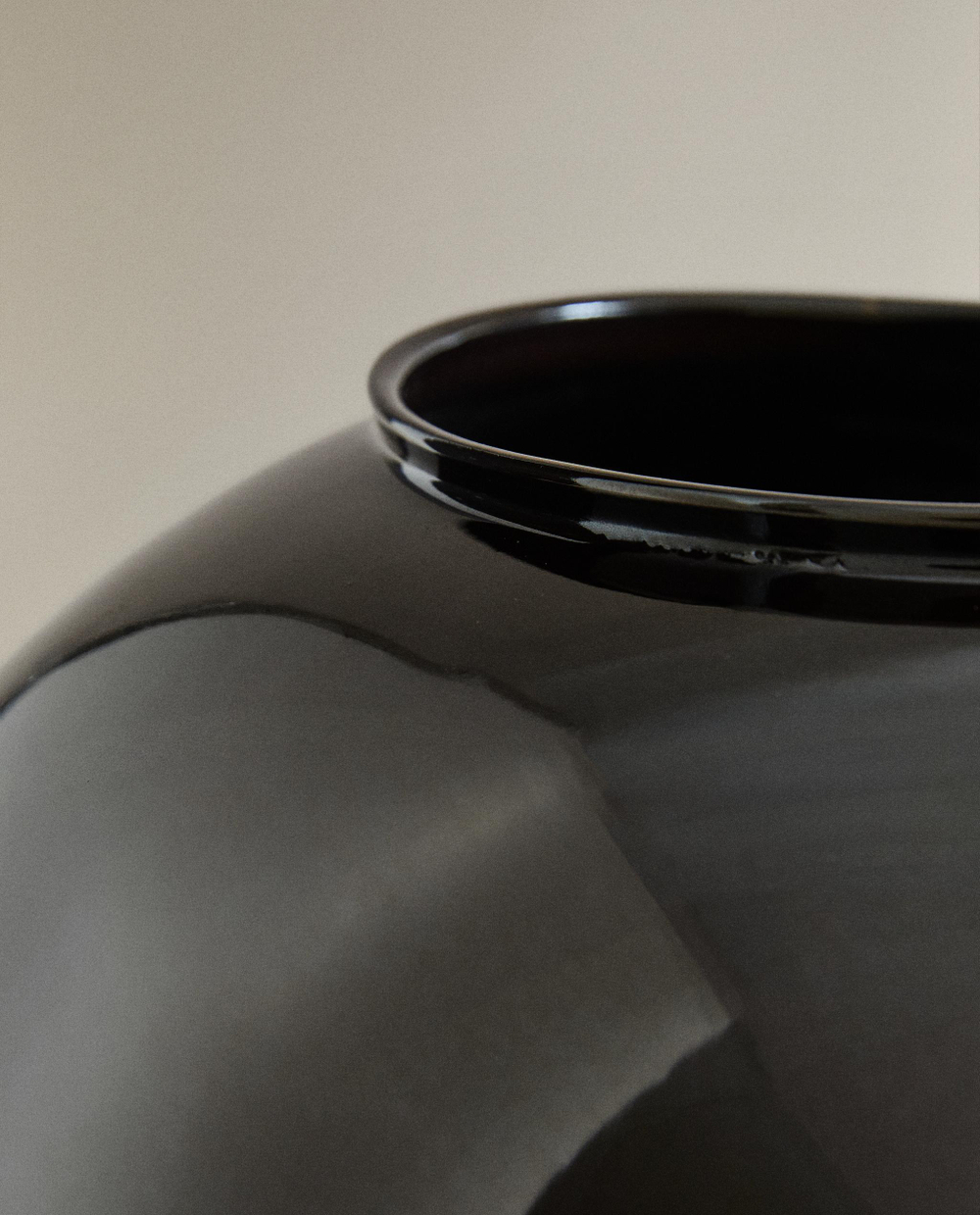 Zara Home Ваза из керамики, цвет коричневый, 25 см
