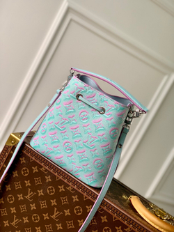 Louis Vuitton NeoNoe BB