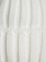 Шапка зимняя для девочки со снудом и помпонами