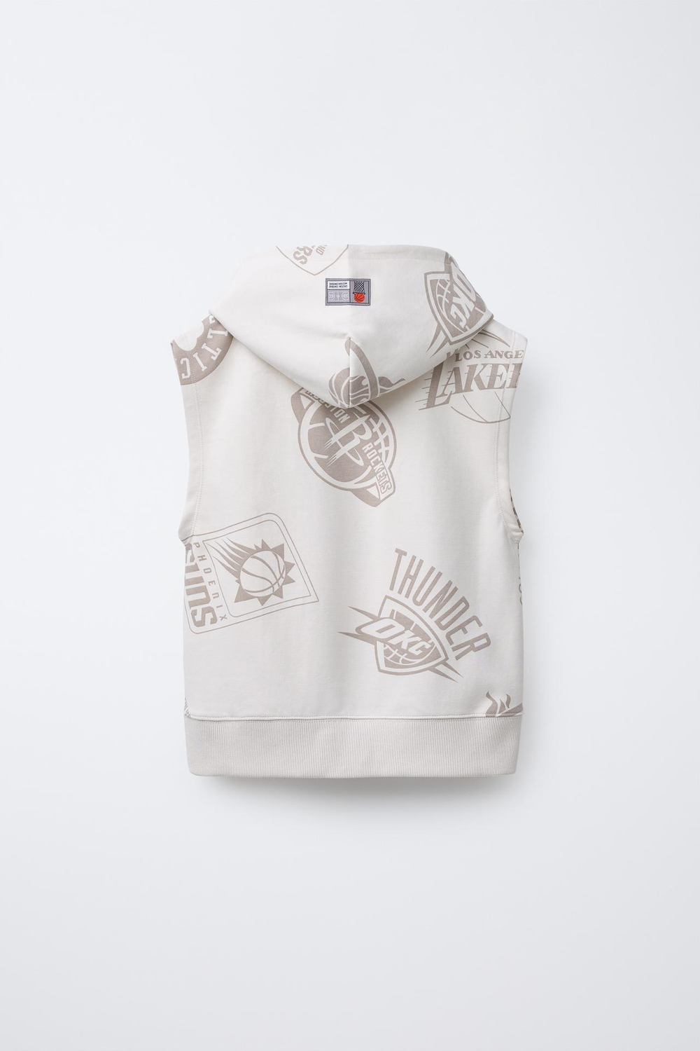 ZARA ЖИЛЕТ INTERLOCK С ПРИНТОМ NBA ©, БЕЖЕВЫЙ