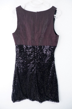 Платье Befree с пайетками 42 размер