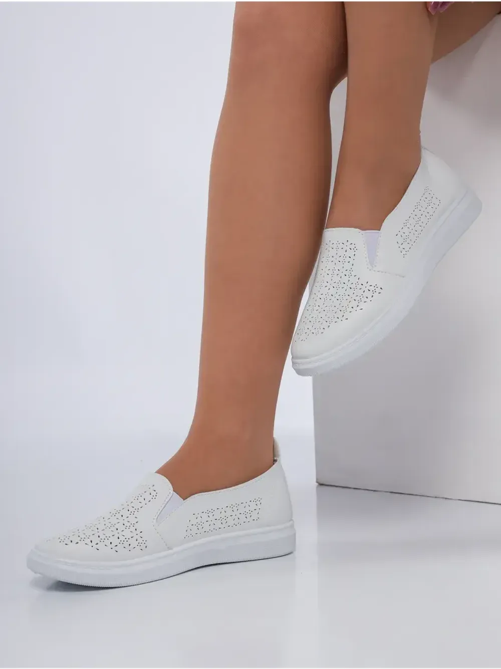 Мокасины летние с перфорацией