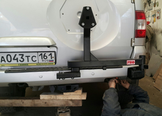 Установка калитки запасного колеса в штатный бампер