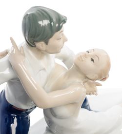 Pavone JP-27/38 Статуэтка «Пара фигуристов»