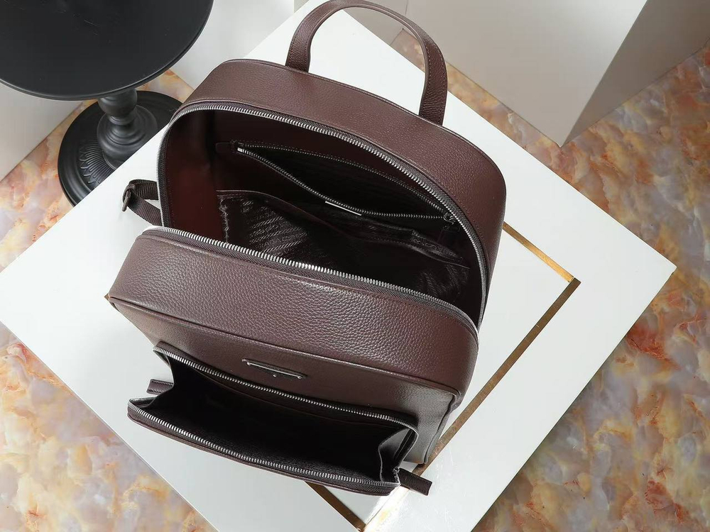 Рюкзак Prada