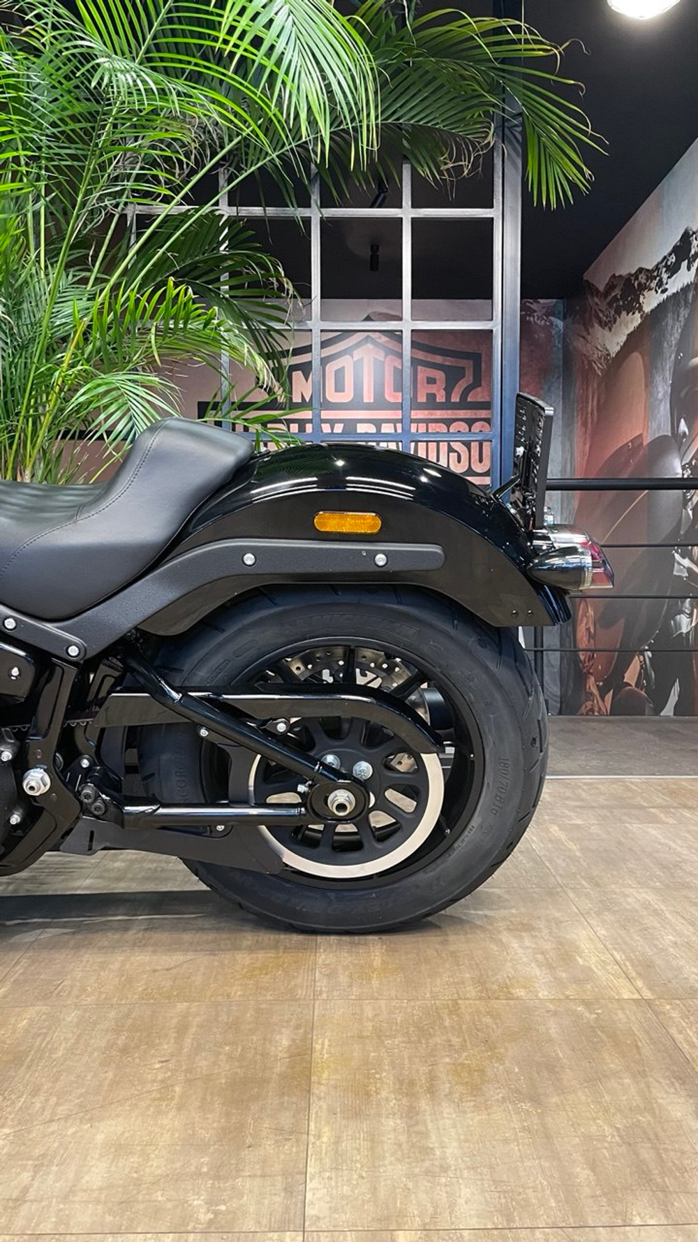 Harley-Davidson Low Rider, 2025