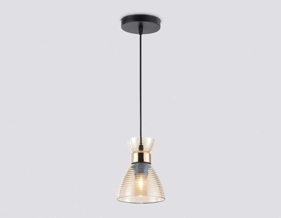 Светильник подвесной со стеклянным плафоном Ambrella light Traditional TR3403