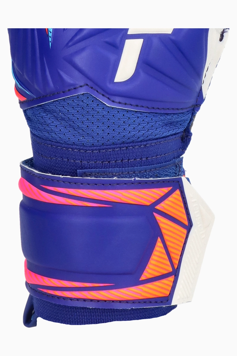 Вратарские перчатки Reusch Attrakt Solid - синий