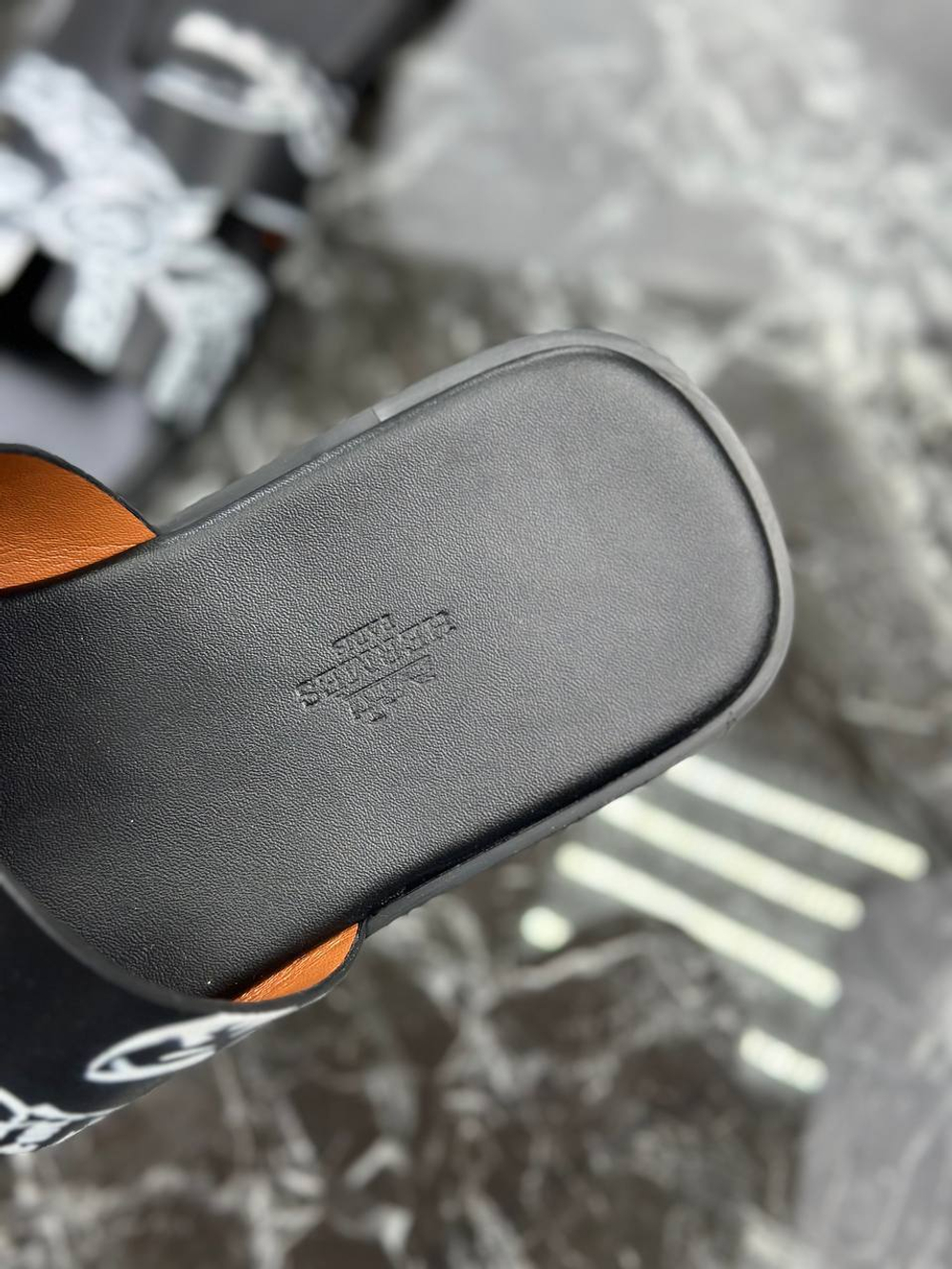 Шлепанцы Hermes