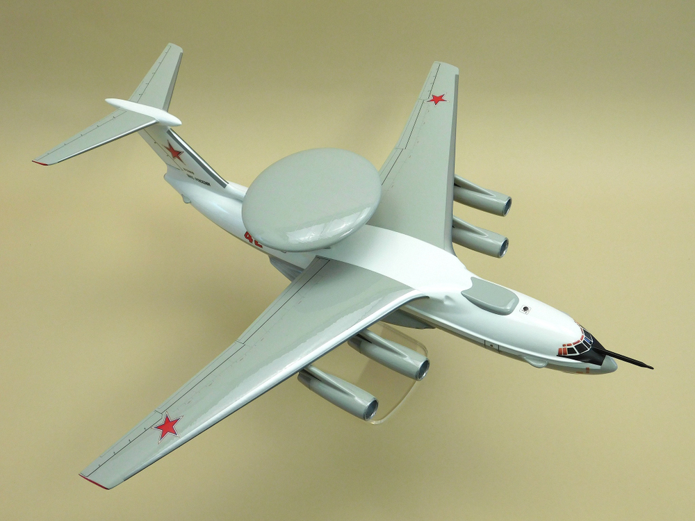 Модель самолета А-50 (М1:100, ВКС России, RF-50610,42 )