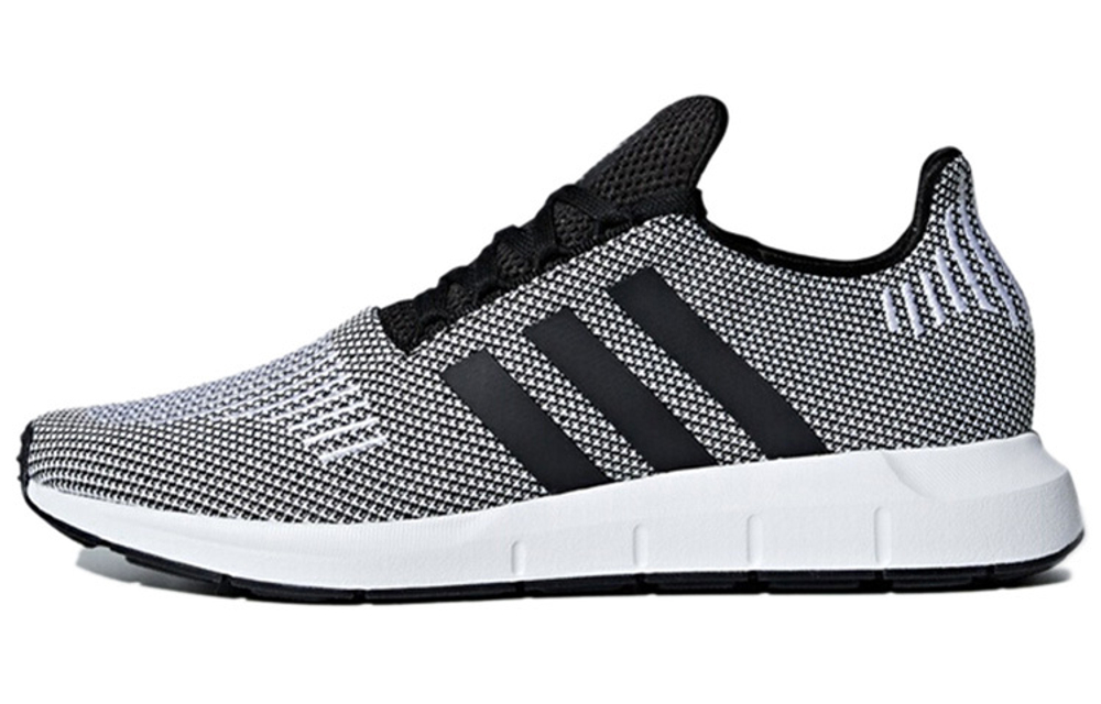 Кроссовки Adidas Originals Swift Run