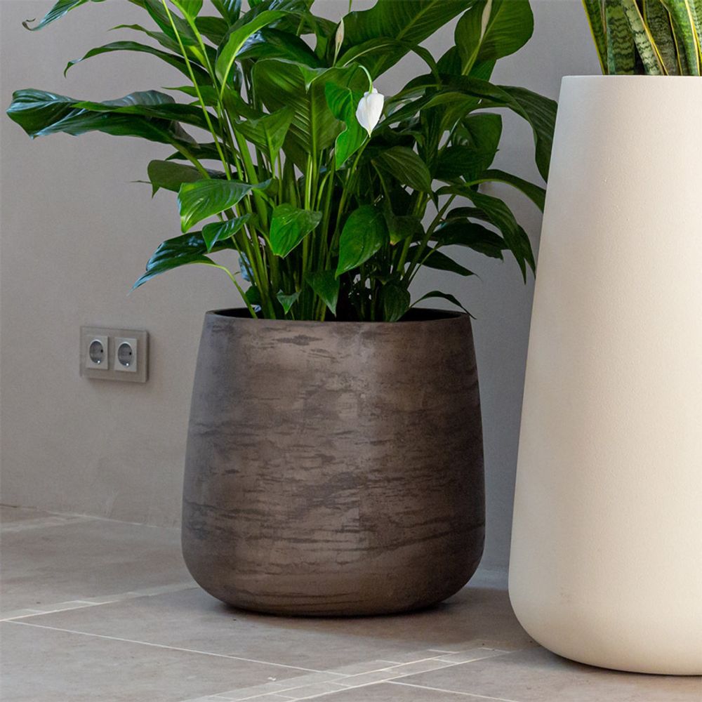 Кашпо CONE CONCRETE GREY DARK D24 H26