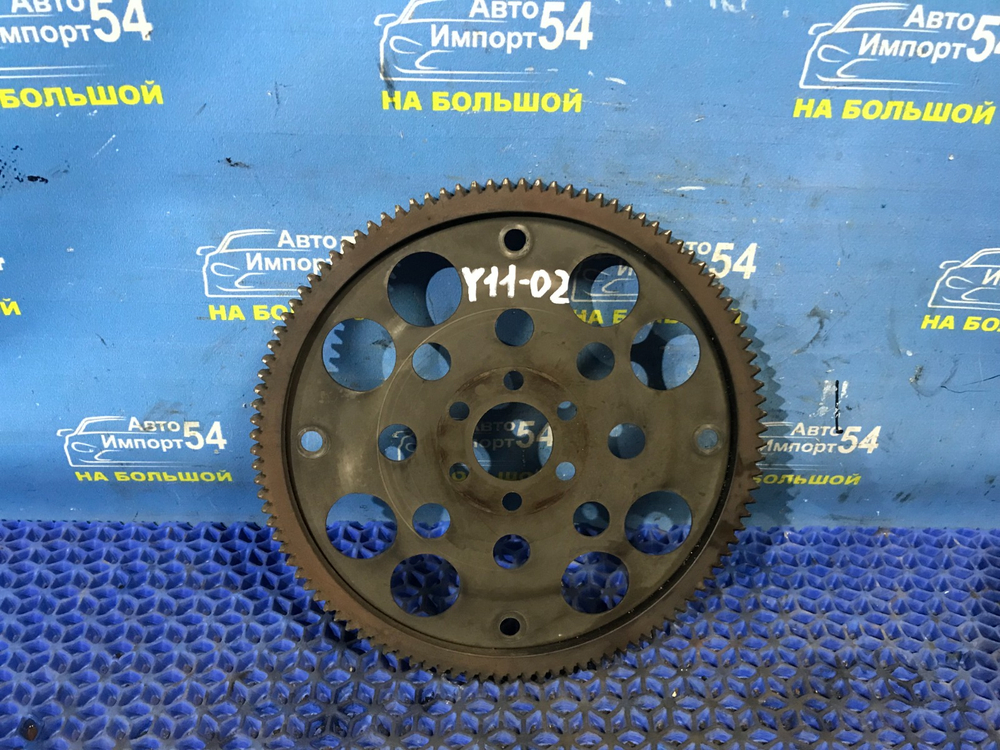 Маховик NISSAN AD 1999