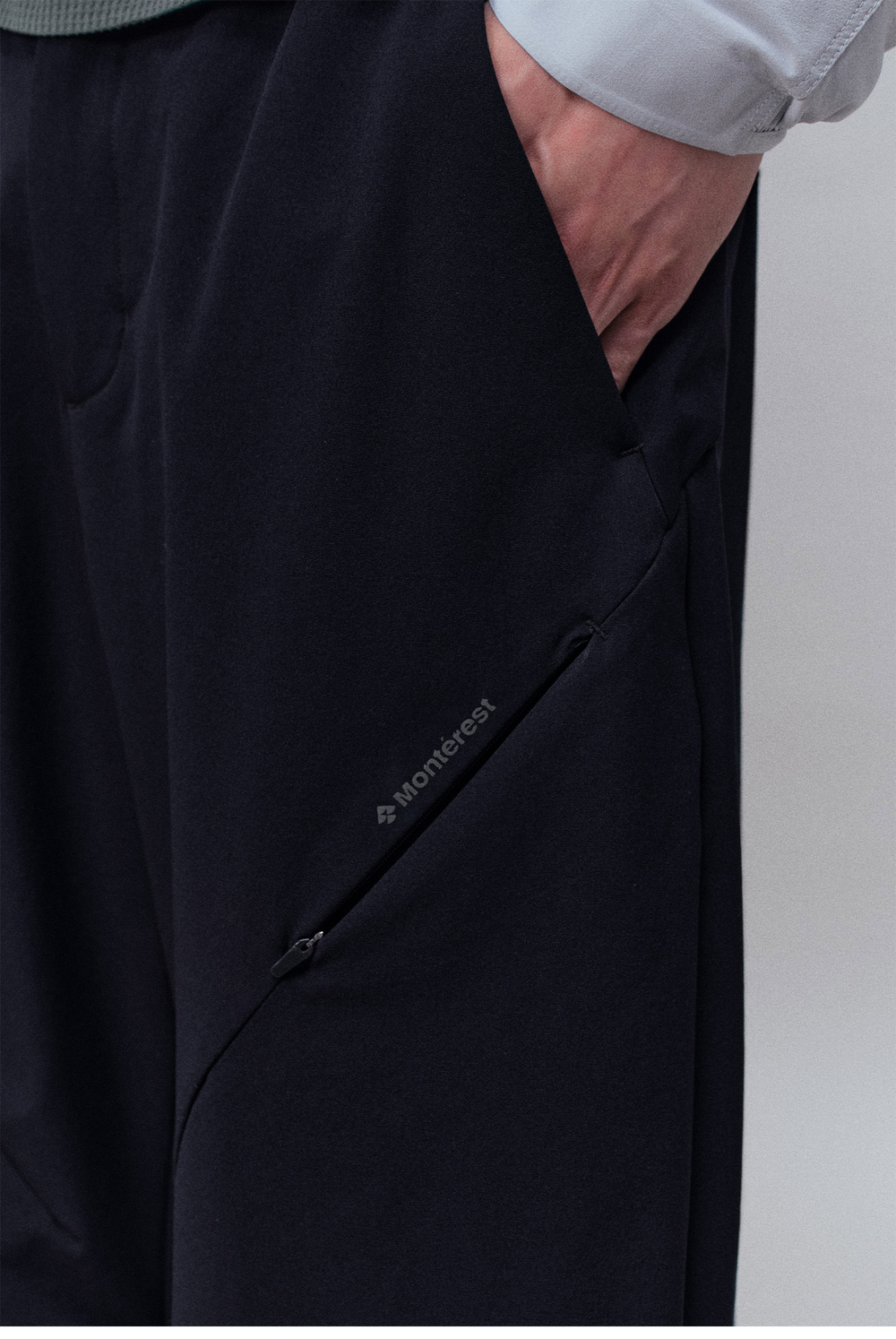 Брюки Nothomme Monterest Outdoor Water-Resistant Aerogel Fleece Softshell Pants