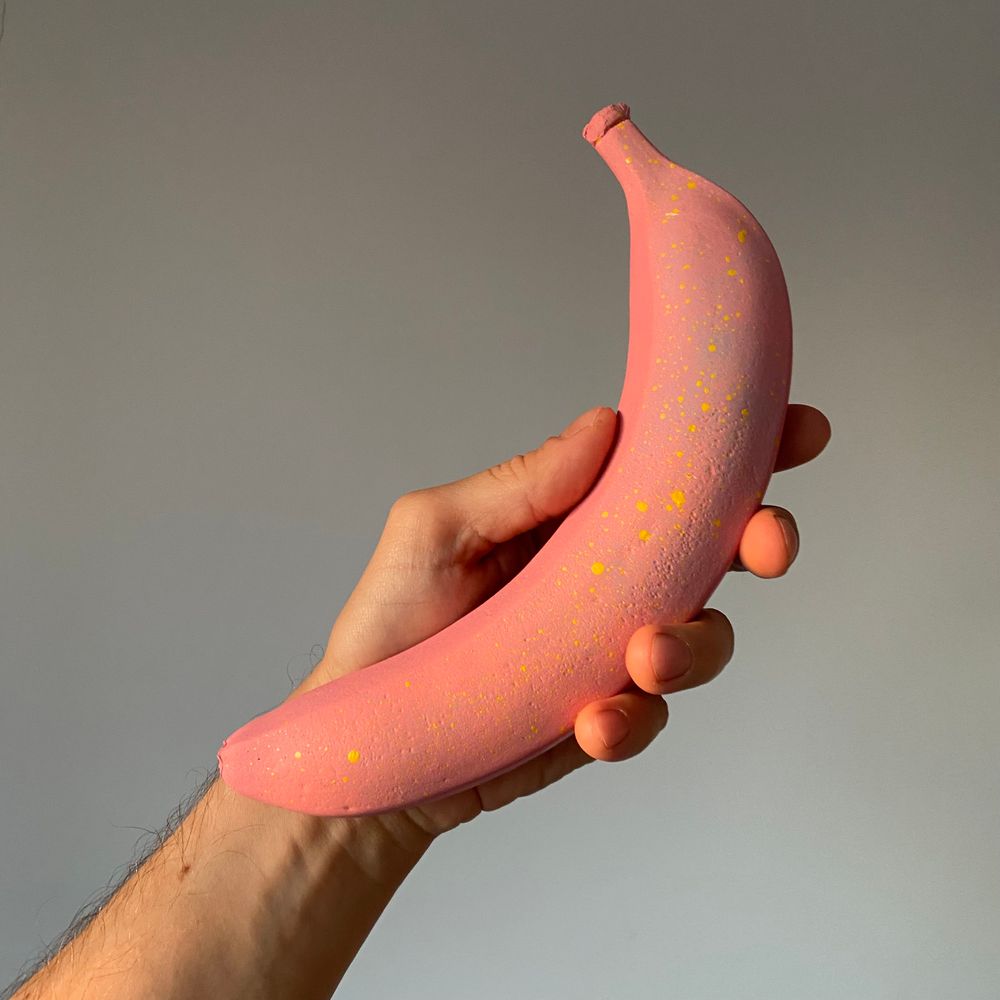 Барельеф Great Russian Wall Банан розовый