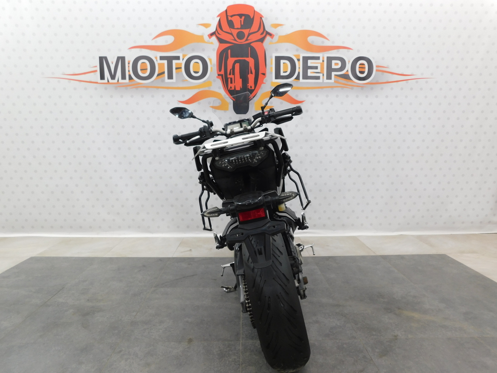 Yamaha MT-09 Tracer 2015