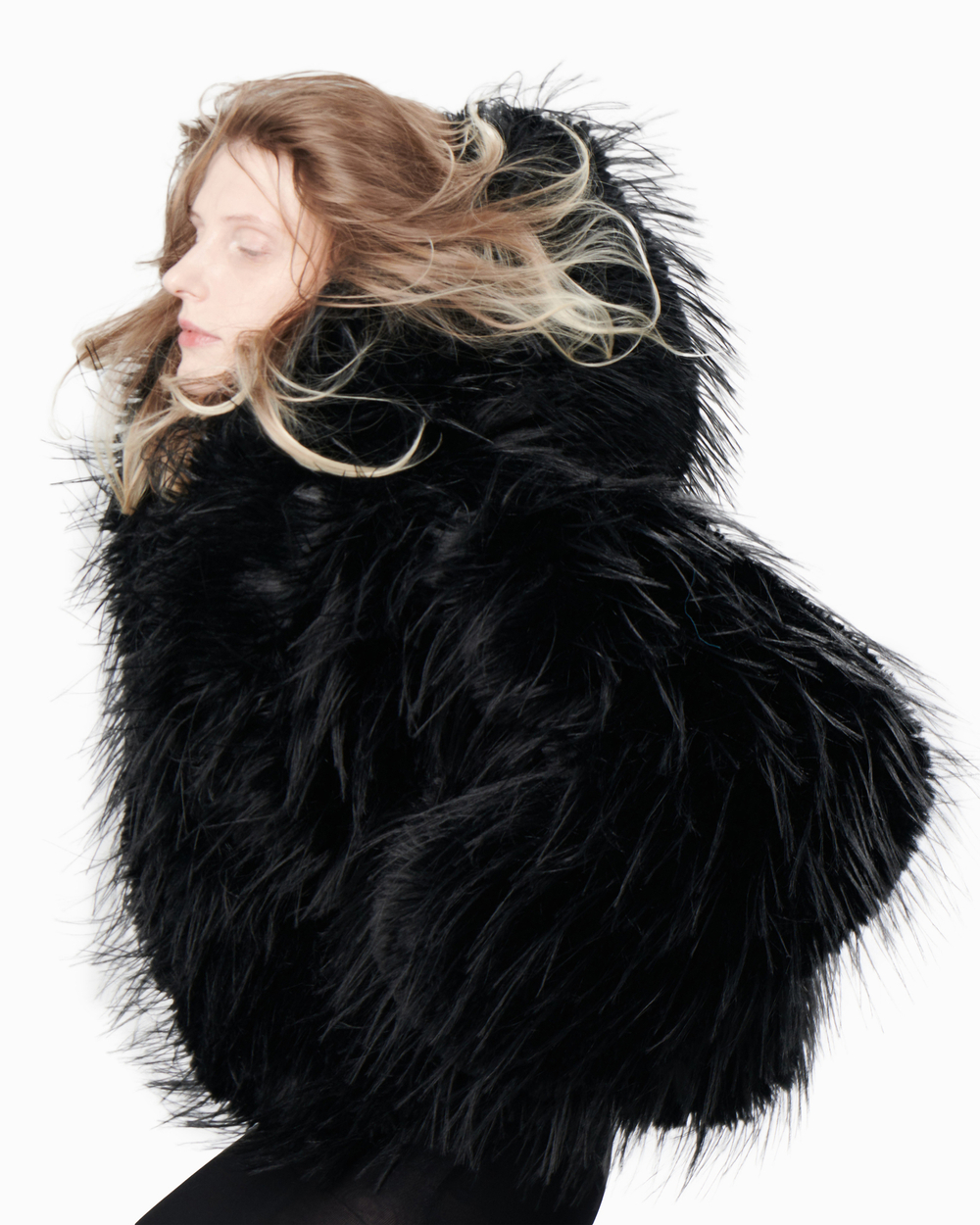 FUR COAT WOMAN