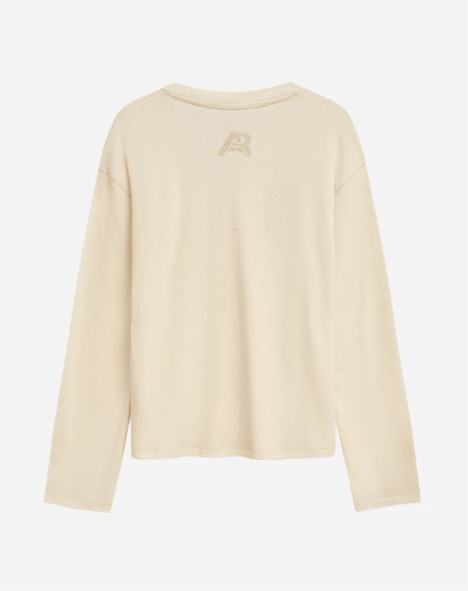 Лонгслив в стиле ретро