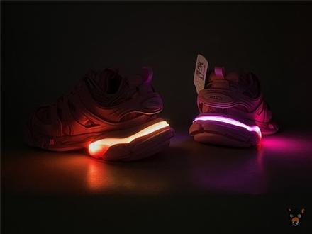 Кроссовки Track LED Trainers Pink