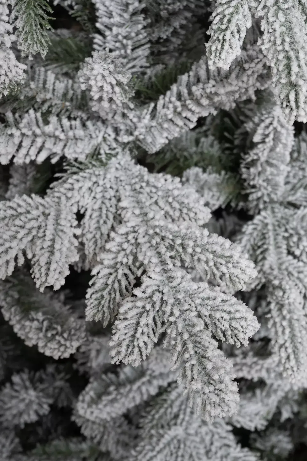 Заснеженная елка "Сибирская" (Литая+пвх) 3 м