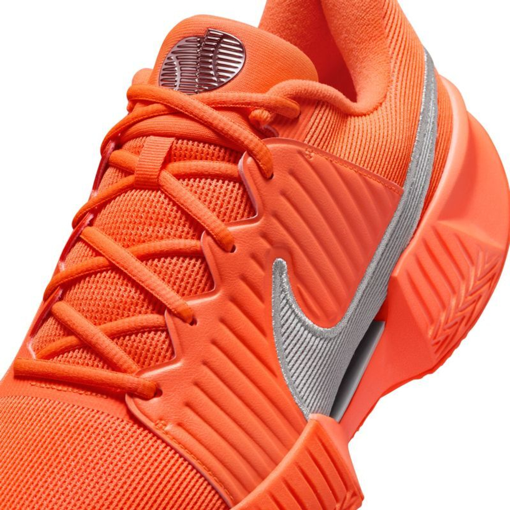 Мужские теннисные кроссовки Nike Zoom GP Challenge Pro Clay - hyper crimson/metallic silver