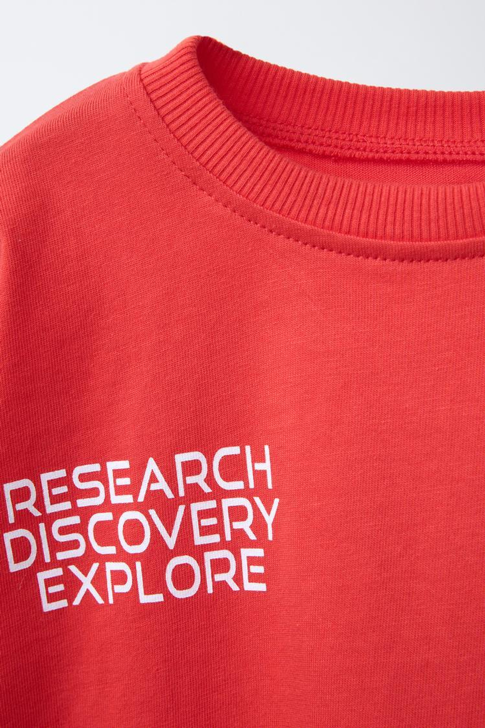 ZARA ФУТБОЛКА С ПРИНТОМ © NASA, КРАСНЫЙ