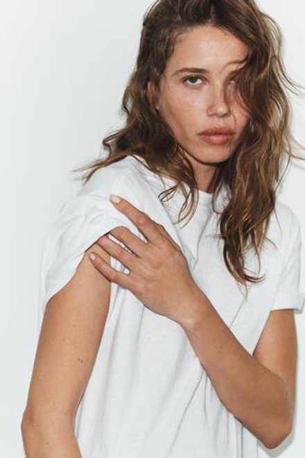 ZARA ХЛОПКОВАЯ ФУТБОЛКА С КОРОТКИМИ РУКАВАМИ, БЕЛЫЙ