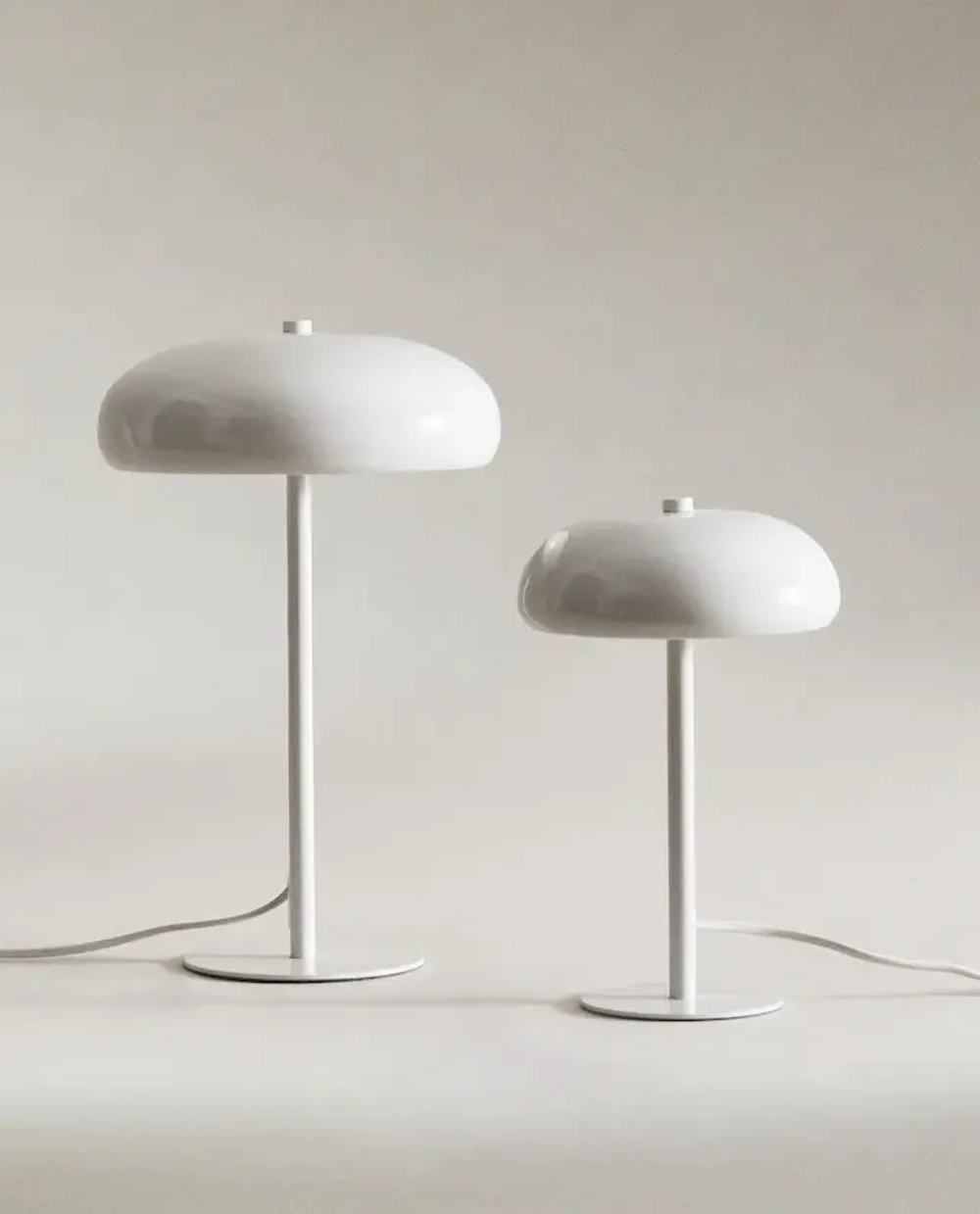 ZARA HOME МАЛЕНЬКАЯ МОНОХРОМНАЯ НАСТОЛЬНАЯ ЛАМПА, БЕЛЫЙ