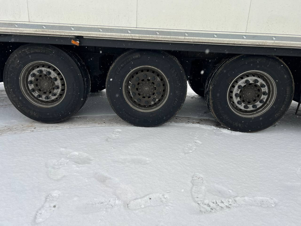 Schmitz Cargobull SKO24 Полуприцеп изотермический/рефрижератор SCB S3B (SKO 24) (Рефрижератор)