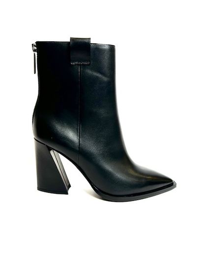 Сапоги женские