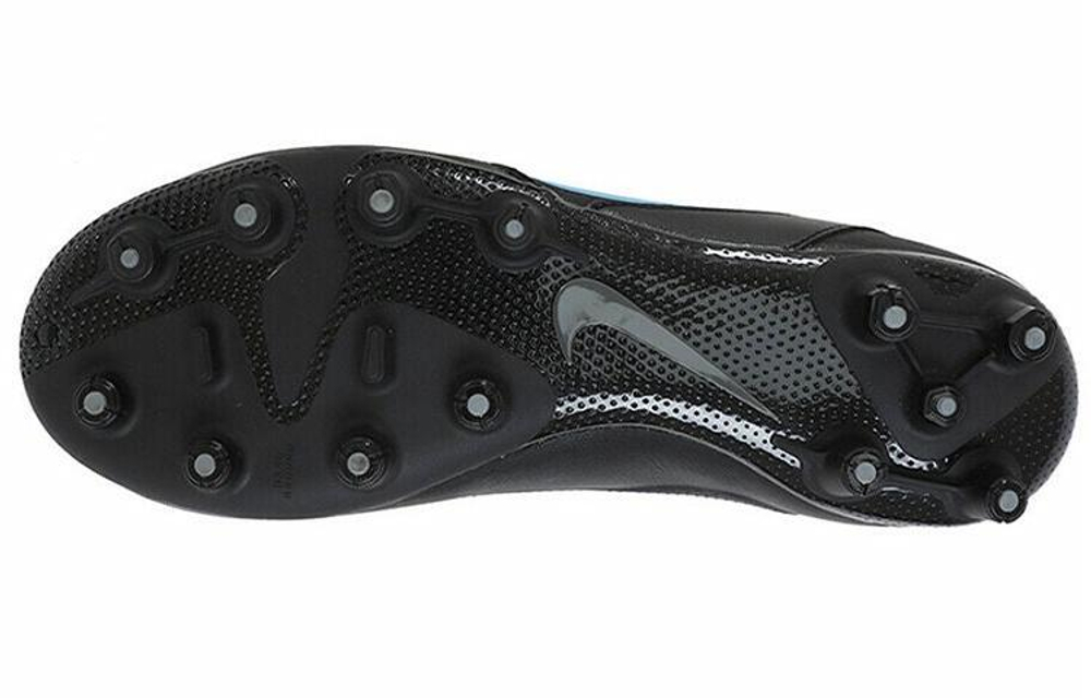 Кроссовки Nike Tiempo Legend 9 Academy Hg