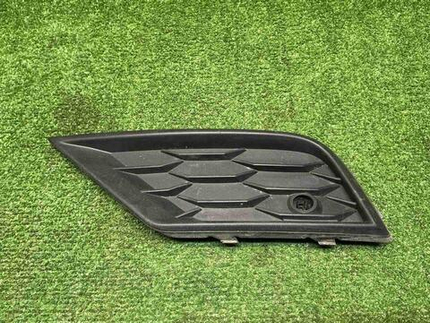 Решетка переднего бампера левая VW Tiguan 2 16-20