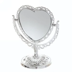 Зеркало настольное в пластиковой оправе «Версаль - Сердце», цвет серебро, двухстороннее, с увеличением, 21см